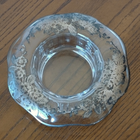 Silver Overlay Footed Candy Dish with Scalloped Edges - Picture 2 of 8